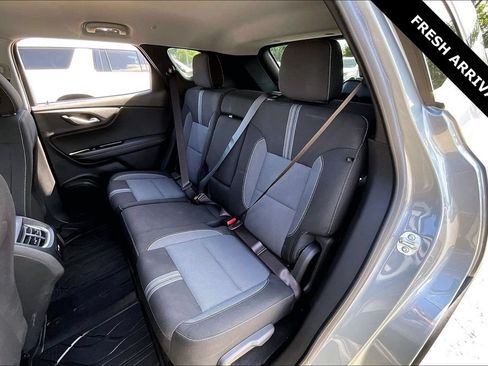 Used 2024 Chevrolet Blazer LT w/ Convenience Package FWD image 22