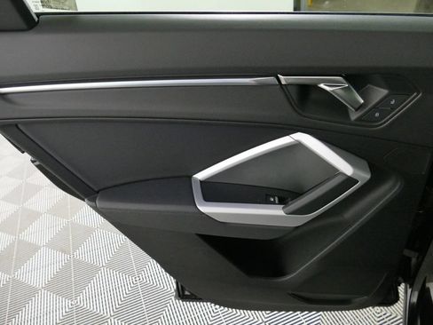 Used 2023 Audi Q3 2.0T Premium Plus w/ Premium Plus Package AWD/4WD image 28
