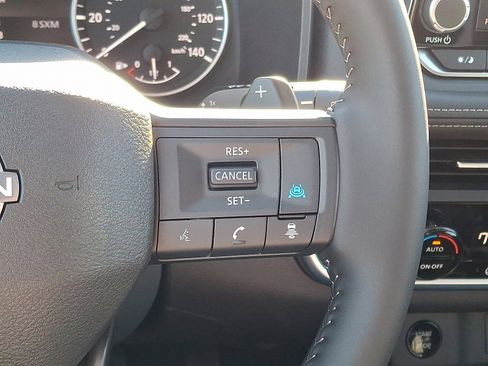 Used 2026 Nissan Rogue SV w/ SV Premium Package image 22