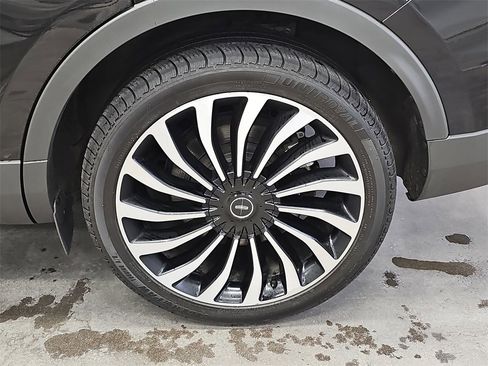 Used 2022 Lincoln Nautilus Black Label image 34