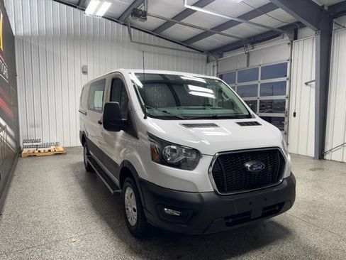 Used 2025 Ford Transit 250 Low Roof w/ Exterior Upgrade Package RWD image 24