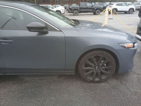 Used 2025 MAZDA MAZDA3 s image 9