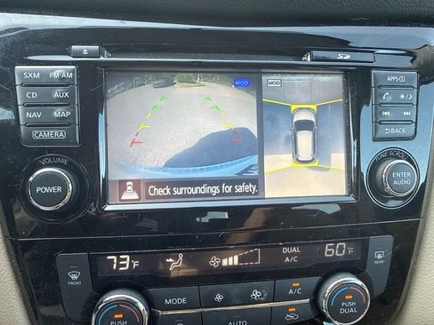 Certified 2016 Nissan Rogue SL w/ SL Premium Package FWD image 12