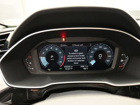 Used 2025 Audi Q3 2.0T Premium AWD/4WD image 10