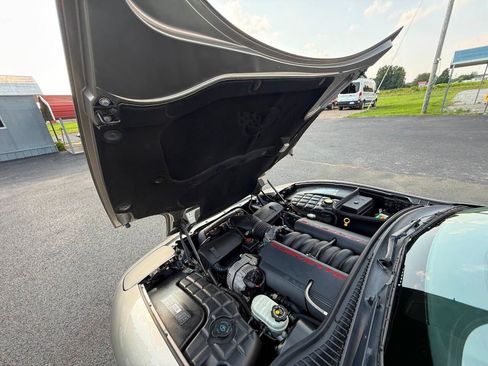 Used 1999 Chevrolet Corvette Convertible w/ Performance Handling Pkg RWD image 46