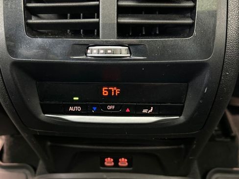 Used 2021 BMW X3 sDrive30i w/ Convenience Package image 17