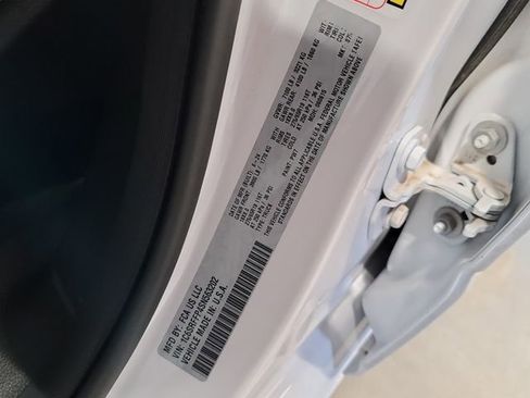 Used 2025 RAM 1500 Big Horn image 17