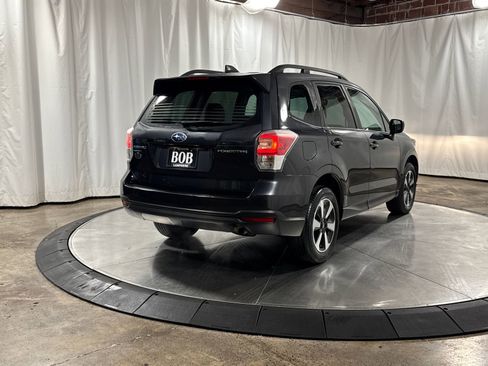 Used 2018 Subaru Forester 2.5i Premium w/ All-Weather Package AWD/4WD image 8