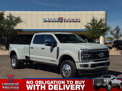Used 2026 Ford F450 Platinum w/ Platinum Plus Package image 3