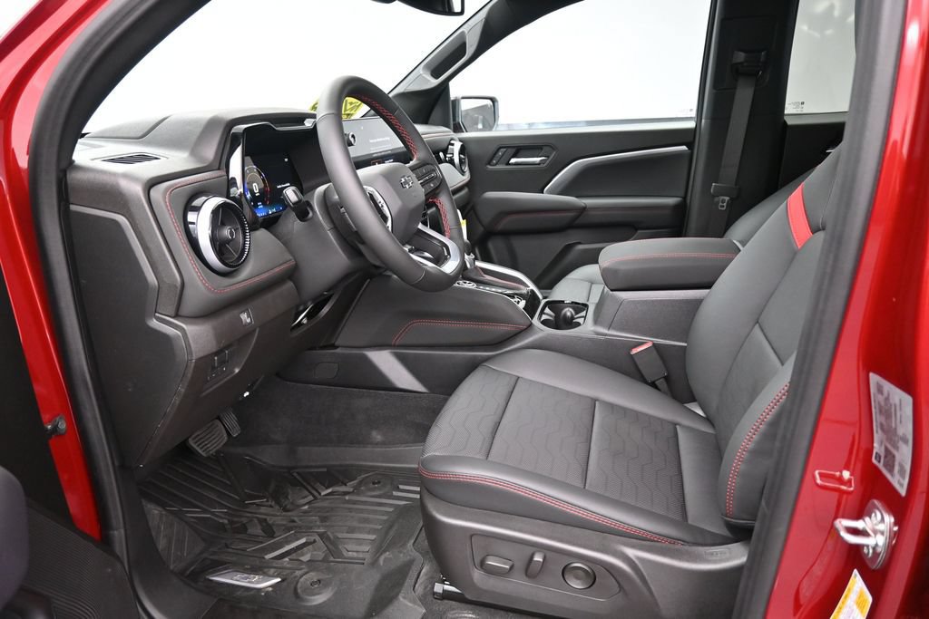 New 2026 Chevrolet Colorado Z71 w/ Midnight Edition AWD/4WD image 12
