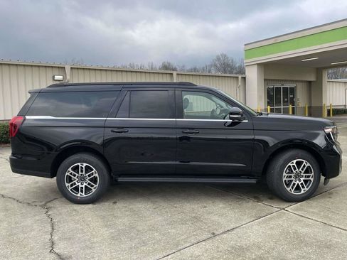 New 2026 Ford Expedition Max Active image 2