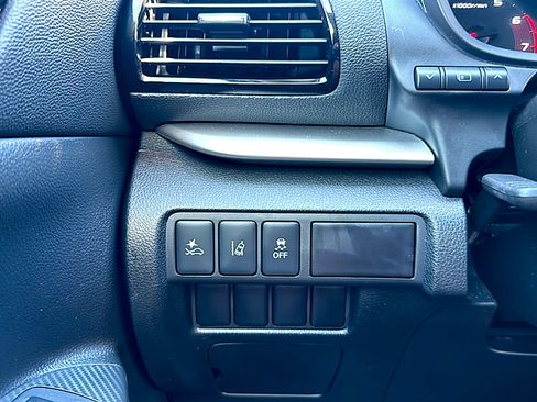 Used 2024 Mitsubishi Eclipse Cross LE image 38