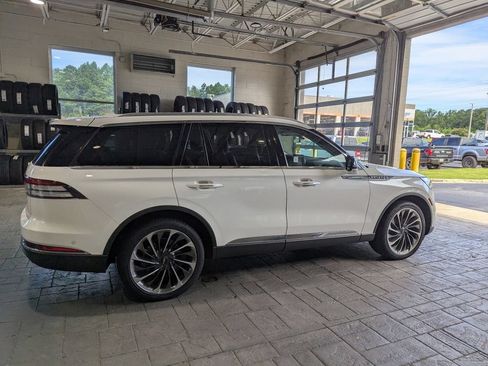 Used 2020 Lincoln Aviator Reserve w/ Equipment Group 202A AWD/4WD image 1