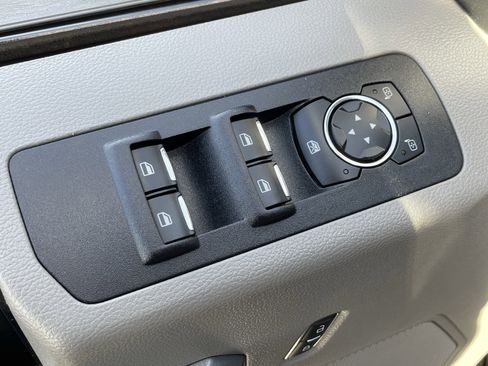 Used 2016 Ford F150 XLT w/ Equipment Group 301A Mid image 22