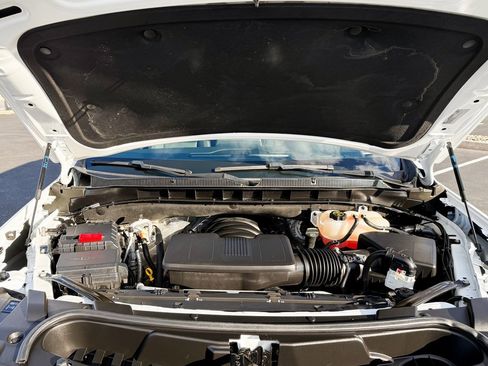 Used 2024 Chevrolet Suburban RST image 15