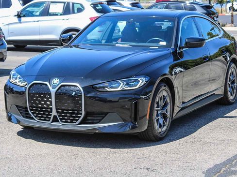 Certified 2023 BMW i4 eDrive40 w/ Premium Package RWD image 3