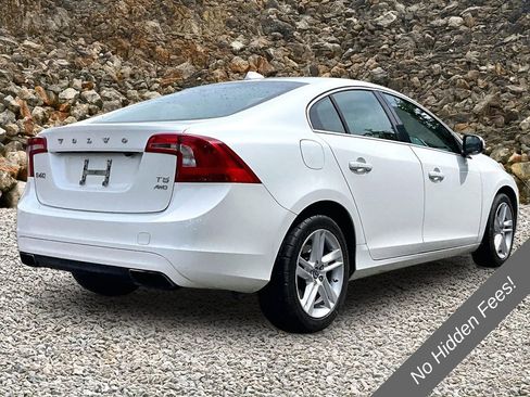 Used 2014 Volvo S60 T5 AWD/4WD image 2