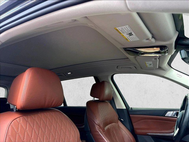 Used 2020 BMW X7 xDrive40i w/ Premium Package AWD/4WD image 16