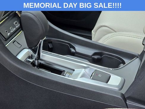 Used 2025 Subaru Ascent Limited AWD/4WD image 30