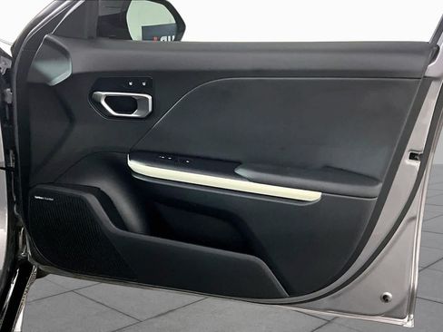 Used 2025 Kia K4 GT-Line w/ GT-Line Premium Package FWD image 22