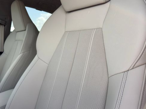 Used 2025 Audi Q5 Premium Plus w/ Premium Plus AWD/4WD image 36