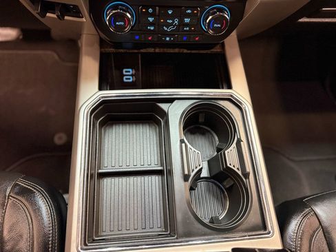 Used 2019 Ford F250 Lariat image 35
