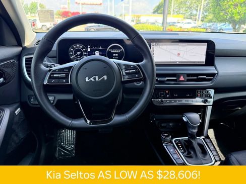 Used 2026 Kia Seltos SX AWD/4WD image 12
