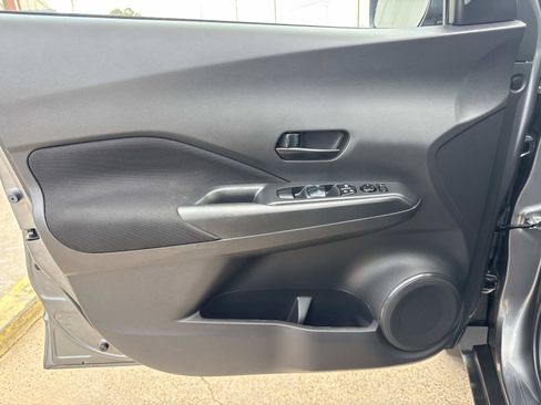 Used 2025 Nissan Kicks Play S FWD image 18