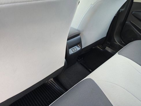 Used 2023 Toyota Corolla LE image 32