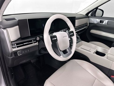 Certified 2026 Hyundai Santa Fe SEL FWD image 9