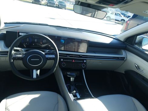 New 2026 Hyundai Tucson SEL image 18