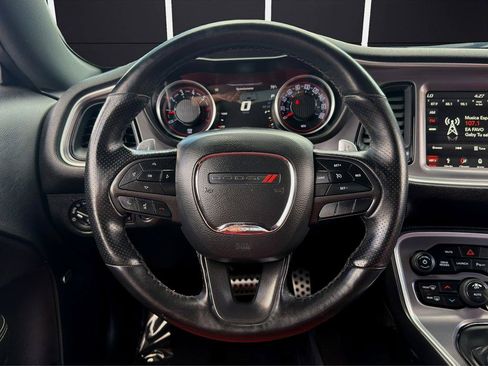 Used 2019 Dodge Challenger R/T Scat Pack RWD image 11