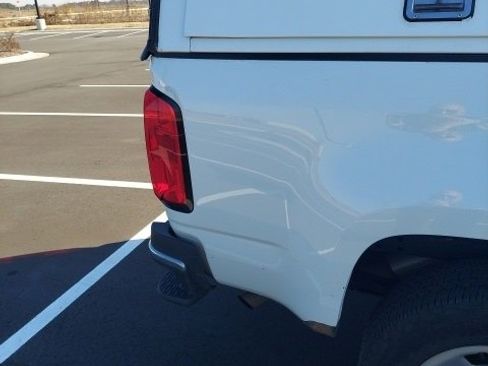 Used 2021 Chevrolet Colorado W/T w/ WT Convenience Package image 10