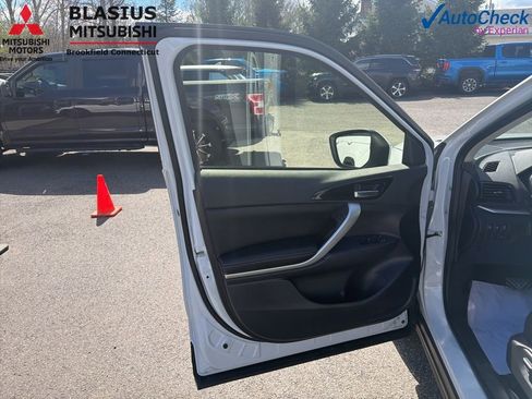 Used 2024 Mitsubishi Eclipse Cross SE AWD/4WD image 20