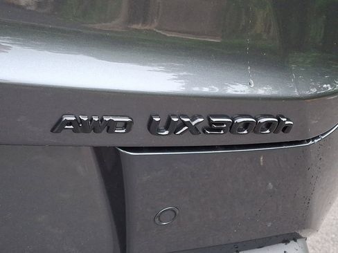New 2026 Lexus UX 300h AWD image 15