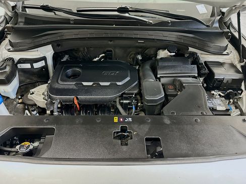 Used 2019 Hyundai Santa Fe SE image 33