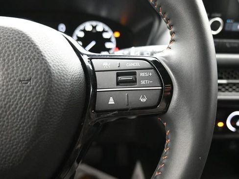 Used 2024 Honda HR-V Sport image 16