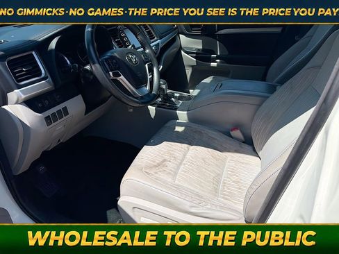 Used 2018 Toyota Highlander Plus AWD/4WD image 26