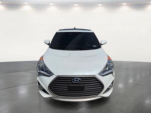 Used 2016 Hyundai Veloster Turbo w/ Option Group 04 FWD image 7