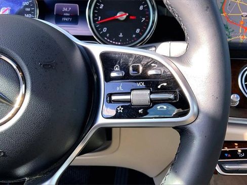 Used 2019 Mercedes-Benz E 300 4MATIC image 20