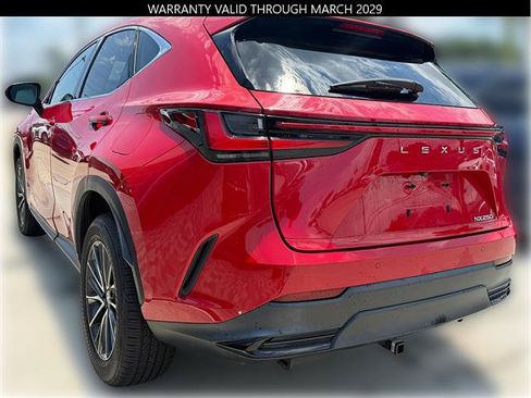 Used 2023 Lexus NX 250 FWD image 7