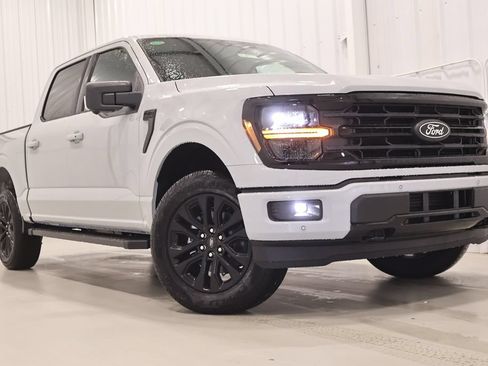 New 2026 Ford F150 XLT w/ Equipment Group 302A MID AWD/4WD image 35
