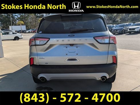 Used 2021 Ford Escape SEL image 5