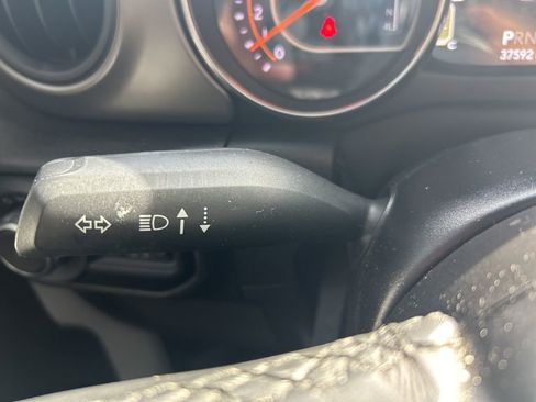 Used 2022 Jeep Wrangler Unlimited Willys image 10