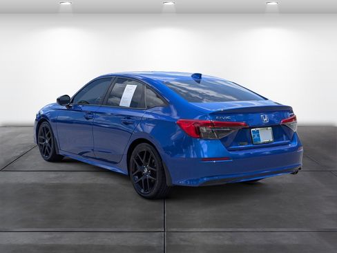Certified 2022 Honda Civic Sport image 3