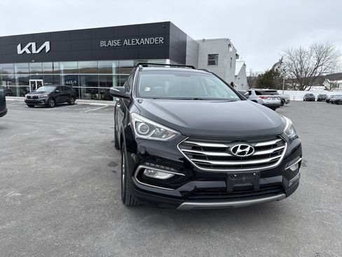 Used 2017 Hyundai Santa Fe Sport image 1