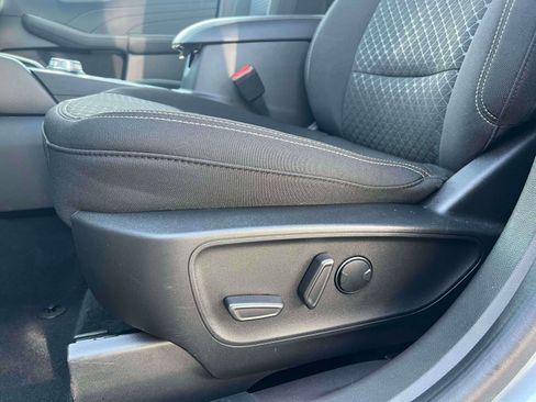 Used 2023 Ford Escape Active AWD/4WD image 18