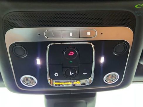 Used 2022 Bentley Continental GT AWD/4WD image 61