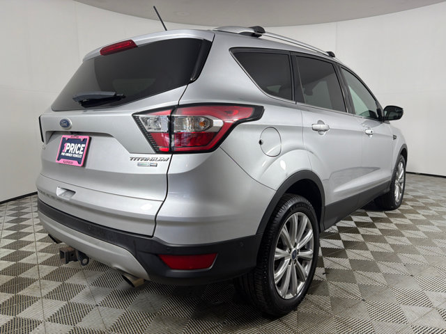 Used 2018 Ford Escape Titanium AWD/4WD image 4