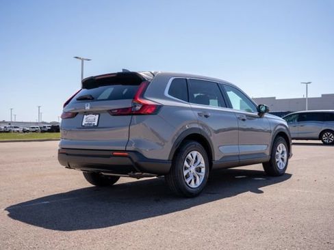 Used 2024 Honda CR-V LX image 7